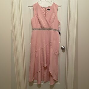 NWT Scarlett Hi Low‎ Dress Blush Pink V-Neck Embellished Waist Size 16